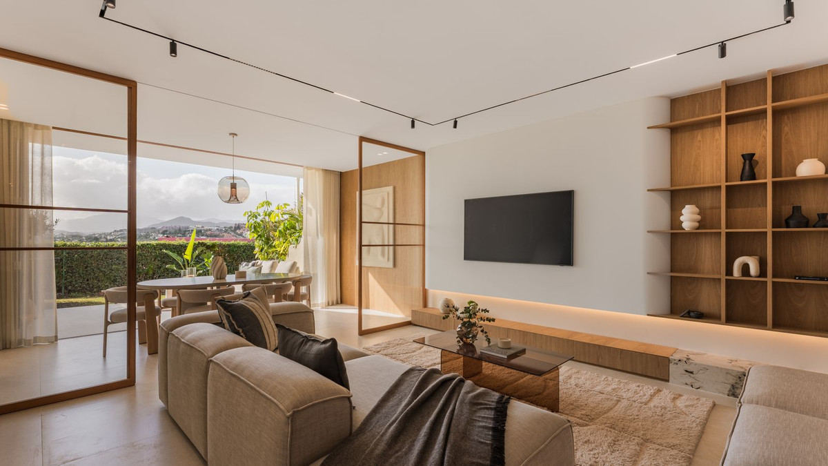 4 Bed, 3 Bath, HouseFor Sale, Aloha, Malaga