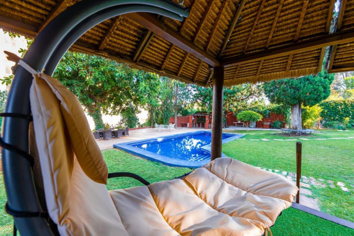 Commercial Property, For Sale