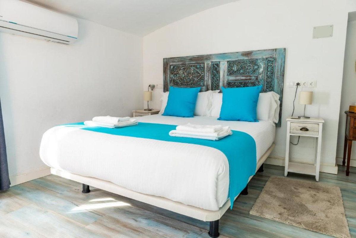 Commercial Property, For Sale