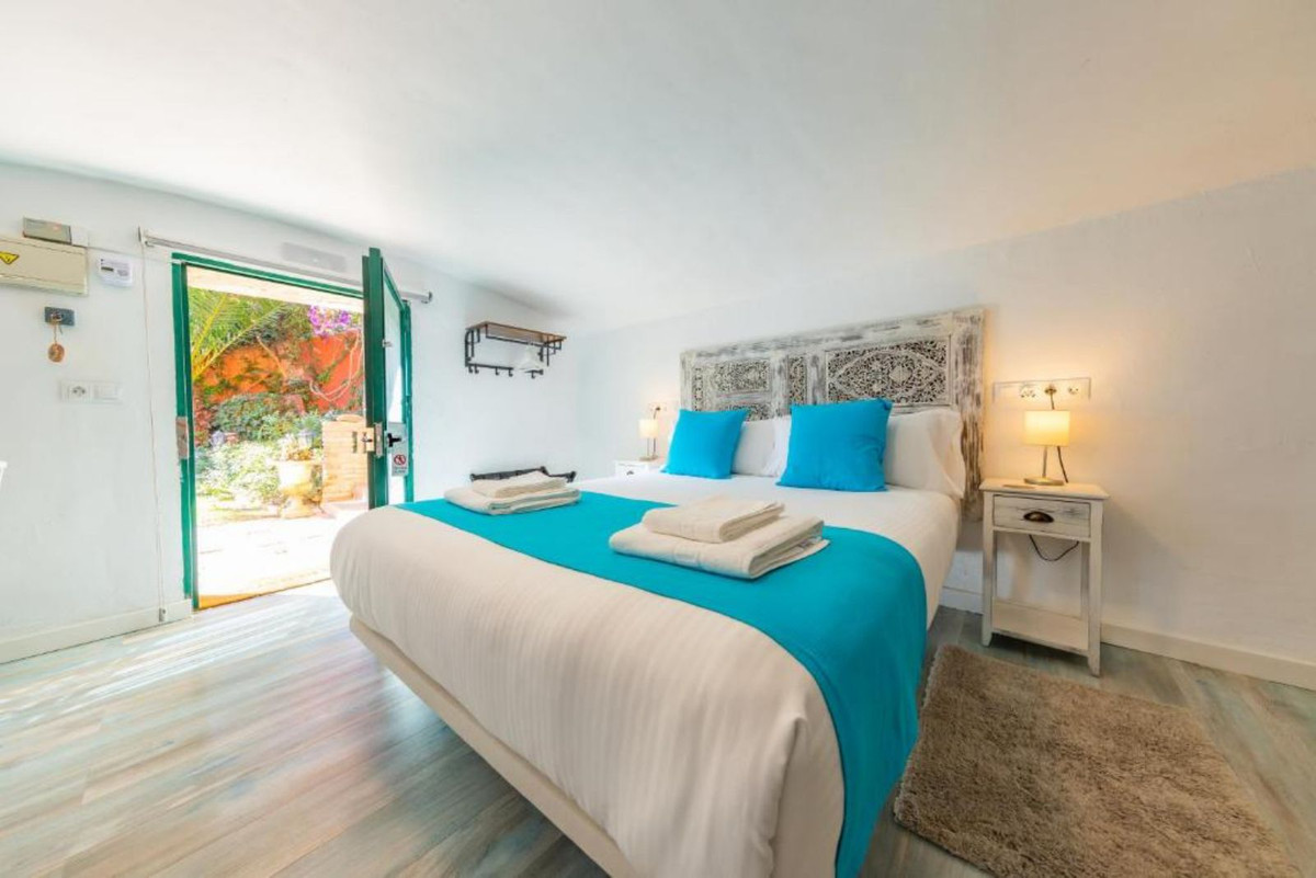 Commercial Property, For Sale