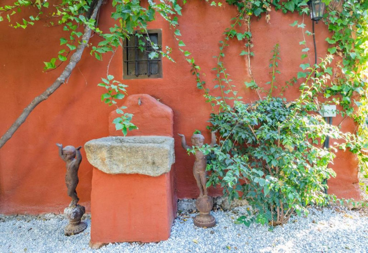 Commercial Property, For Sale