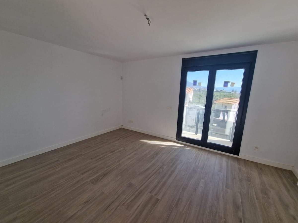 3 Bed, 3 Bath, HouseFor Sale, Manilva, Malaga