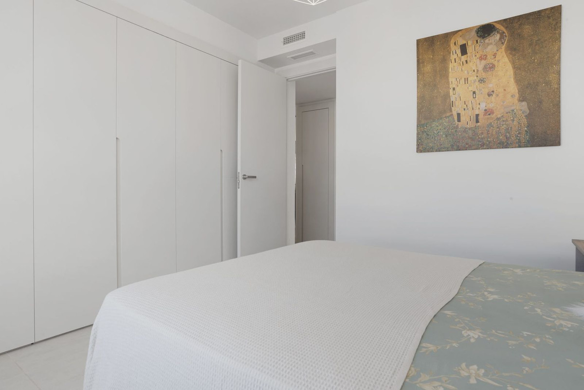 2 Bed, 2 Bath, ApartmentFor Sale, Estepona, Malaga