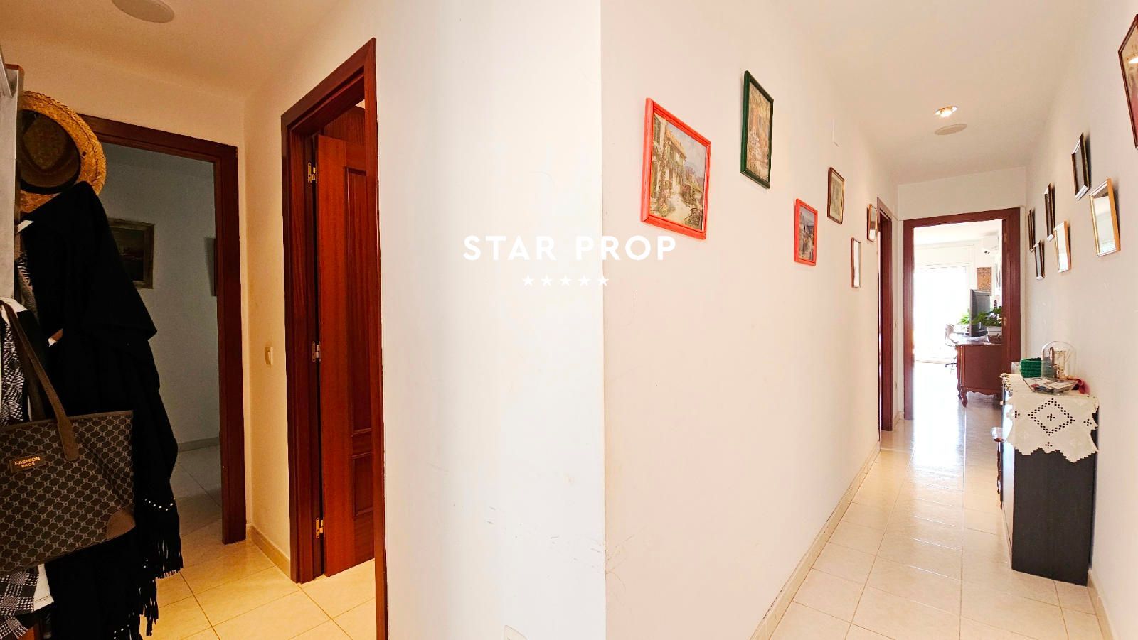 3 Bed, 2 Bath, ApartmentFor Sale, Llançà, Girona