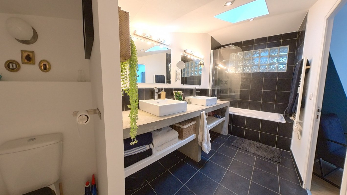 3 Bed, HouseFor Sale, Lezignan La Cebe, Herault, Languedoc-Roussillon, 34120