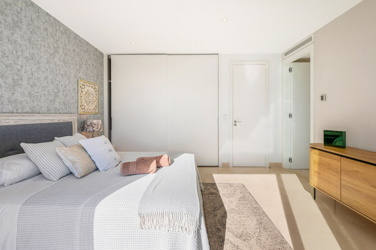 4 Bed, 3 Bath, HouseFor Sale, La Cala de Mijas, Malaga