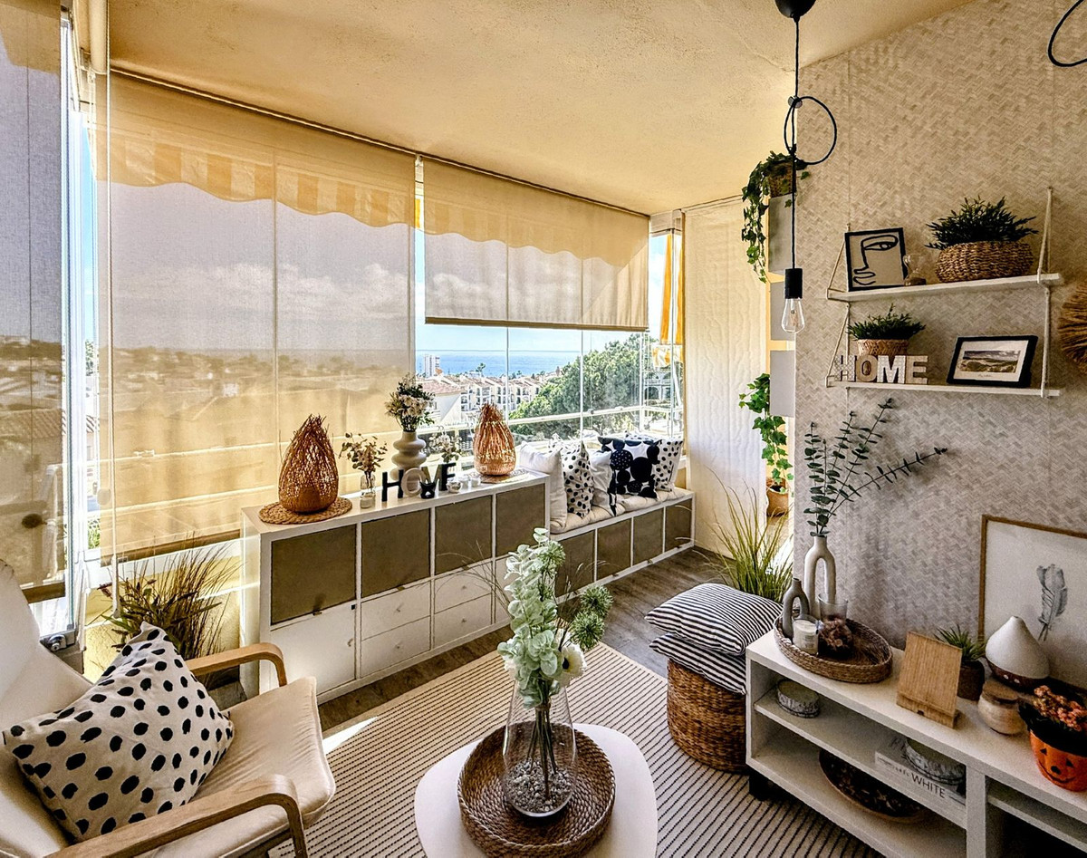 2 Bed, 1 Bath, ApartmentFor Sale, Riviera Del Sol, Malaga
