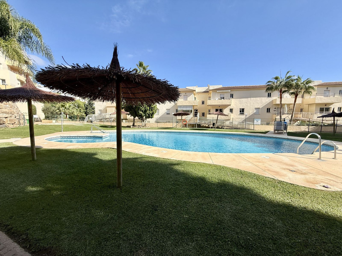 3 Bed, 1 Bath, ApartmentFor Sale, Riviera Del Sol, Malaga