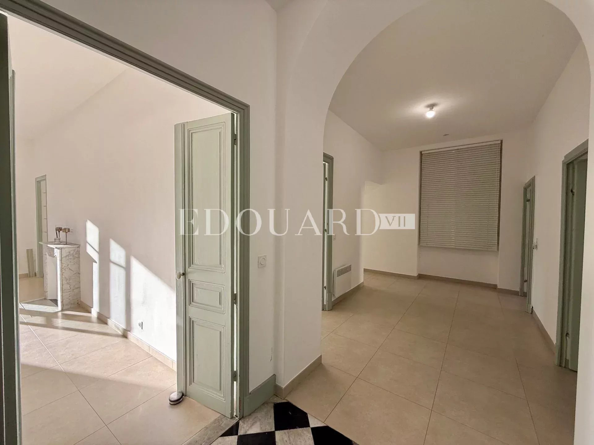 3 Bed, 1 Bath, ApartmentFor Sale, Menton, Alpes-Maritimes