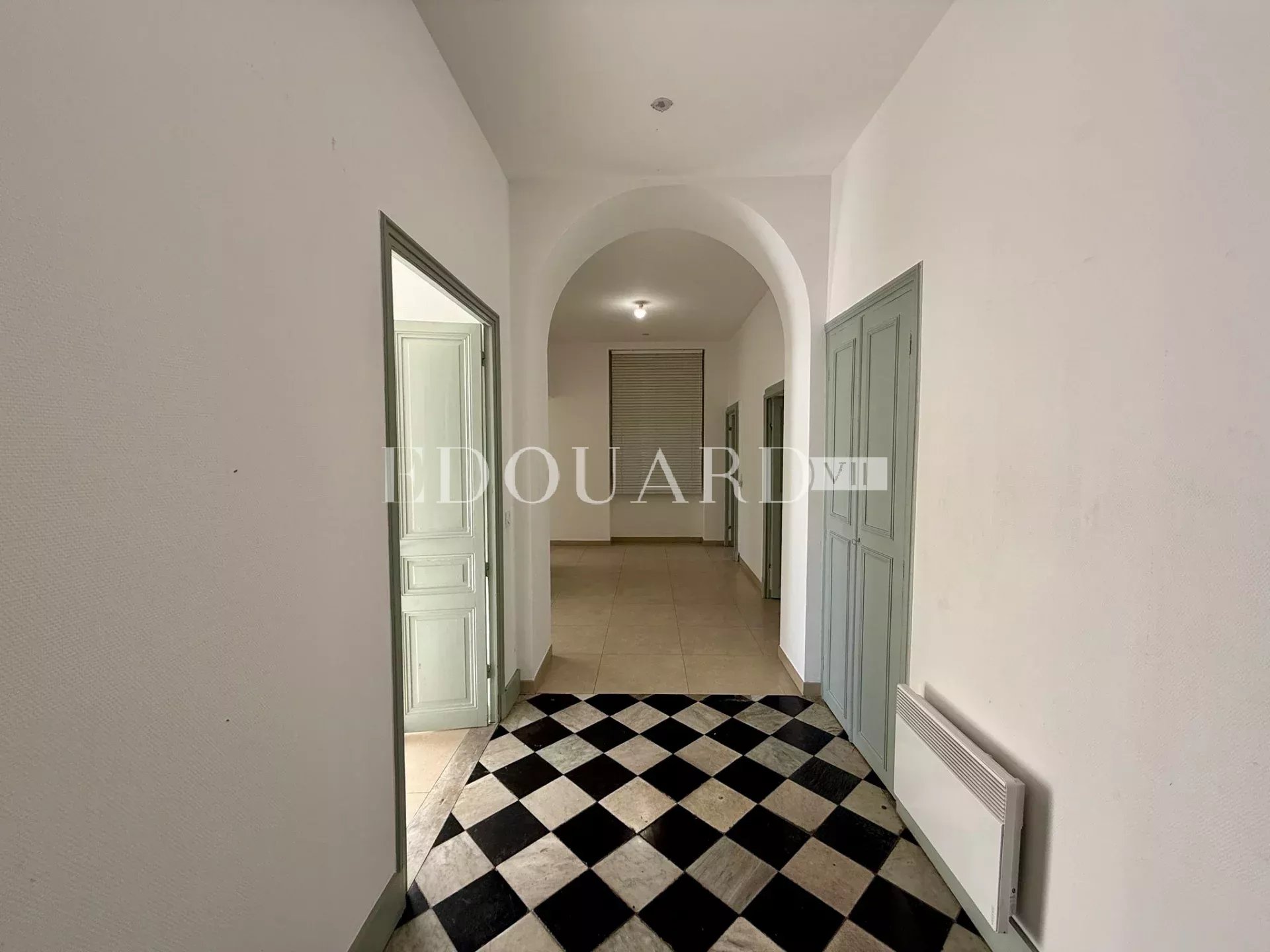 3 Bed, 1 Bath, ApartmentFor Sale, Menton, Alpes-Maritimes