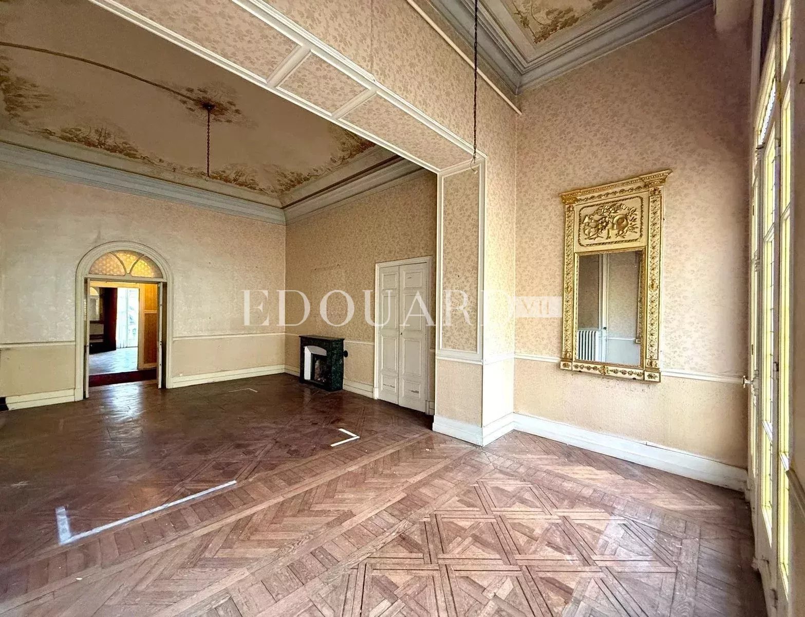 4 Bed, 3 Bath, ApartmentFor Sale, Menton, Alpes-Maritimes