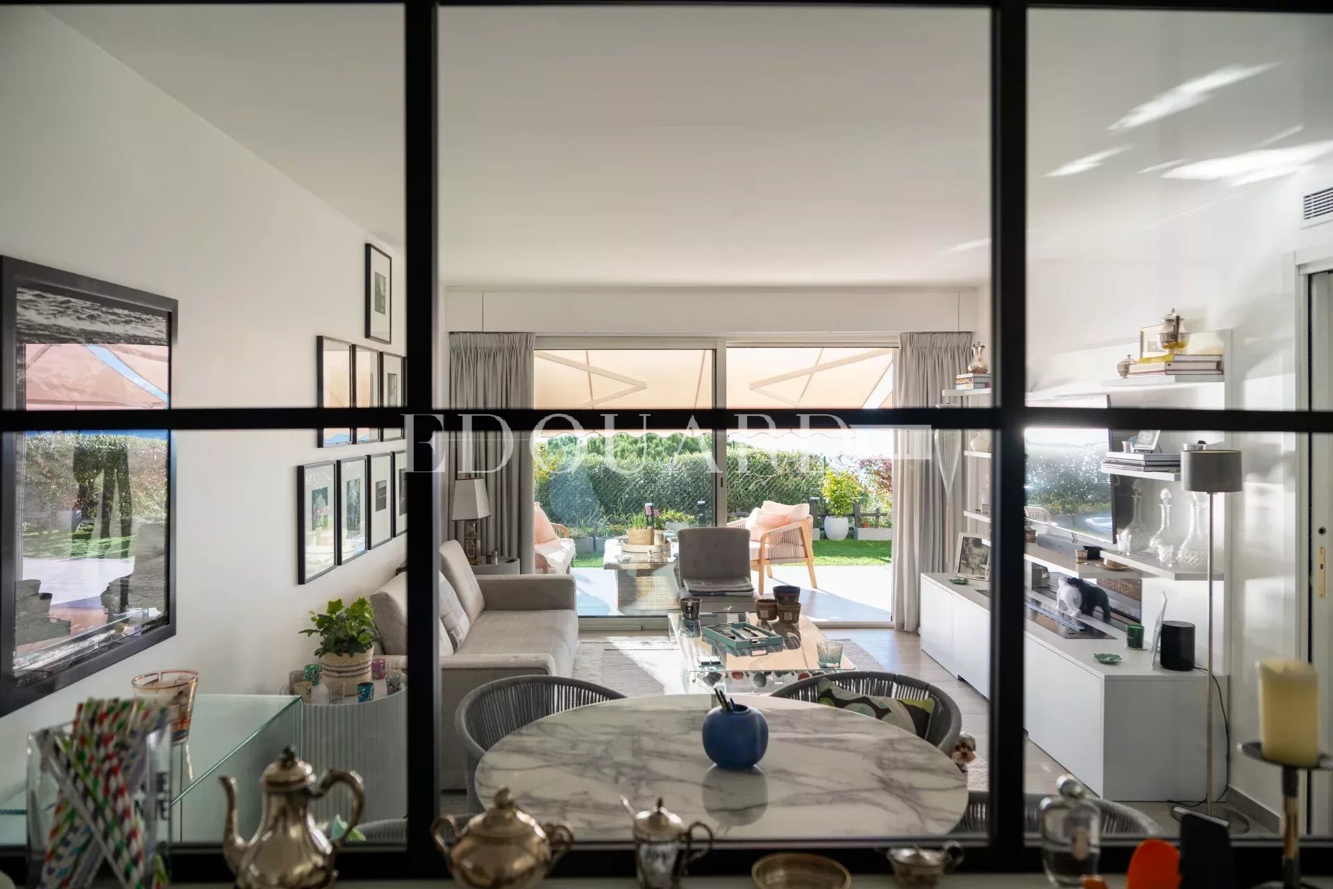 2 Bed, 1 Bath, ApartmentFor Sale, Cap-d'Ail, Alpes-Maritimes