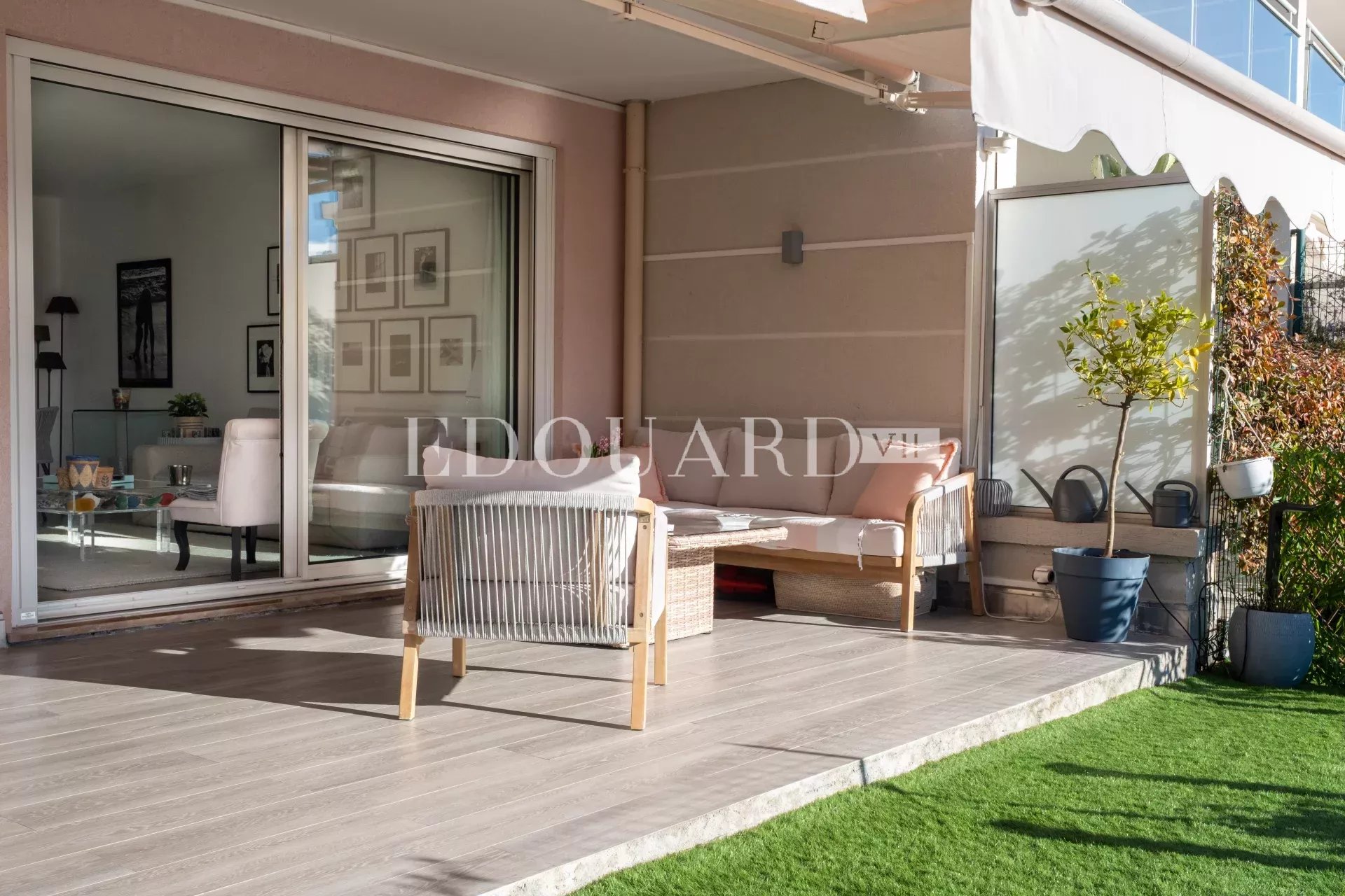 2 Bed, 1 Bath, ApartmentFor Sale, Cap-d'Ail, Alpes-Maritimes