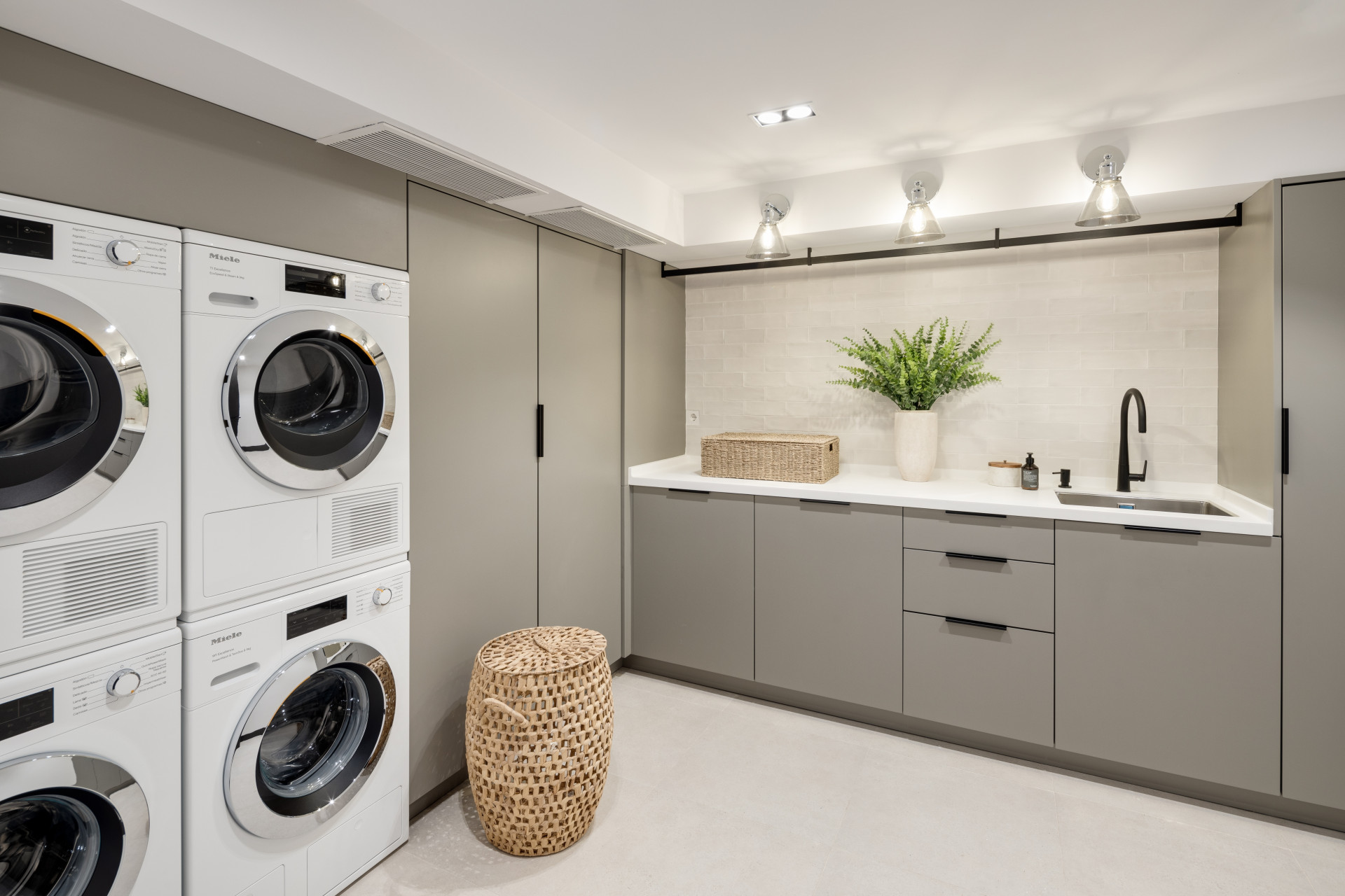 7 Bed, 7 Bath, HouseFor Sale, Marbella, Malaga