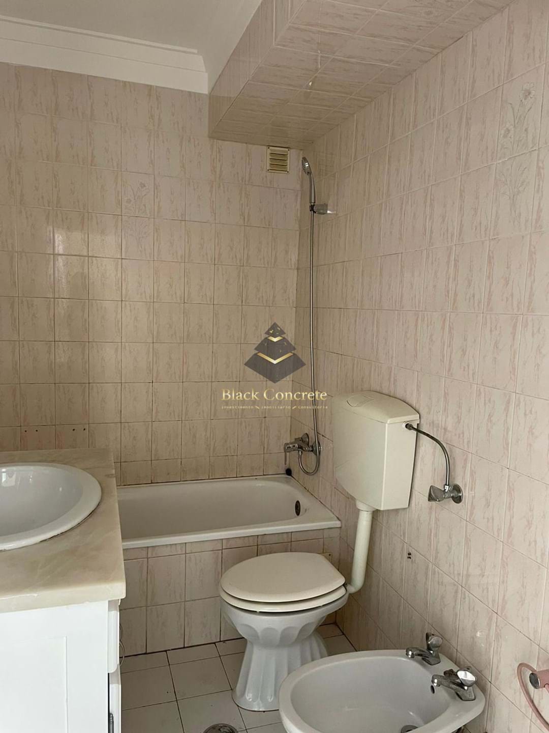 1 Bed, 1 Bath, ApartmentFor Sale, Sintra, Lisboa, 2705-648.