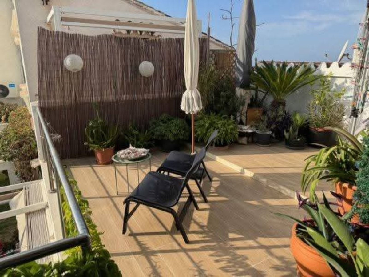 3 Bed, 3 Bath, HouseFor Sale, Estepona, Malaga