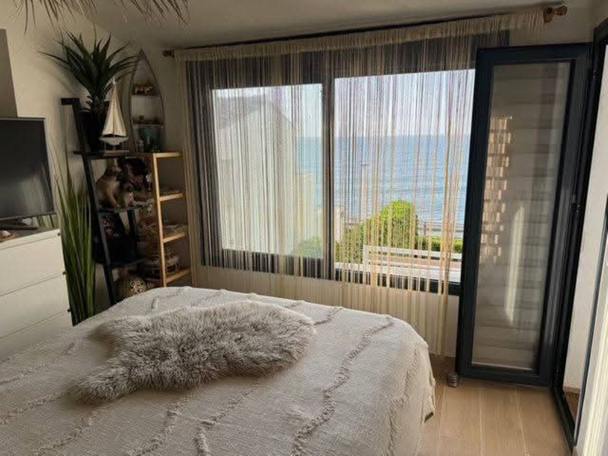 3 Bed, 3 Bath, HouseFor Sale, Estepona, Malaga