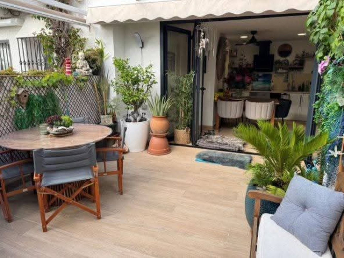 3 Bed, 3 Bath, HouseFor Sale, Estepona, Malaga