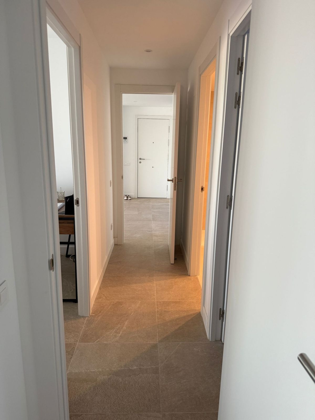 3 Bed, 2 Bath, ApartmentFor Sale, Estepona, Malaga