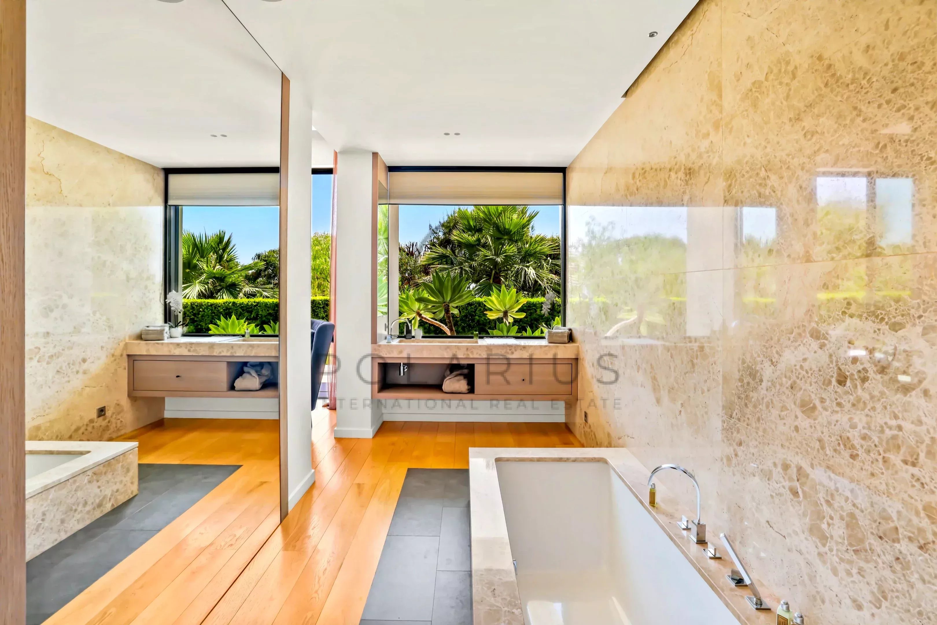 8 Bed, 8 Bath, HouseFor Sale, Cannes, Alpes-Maritimes