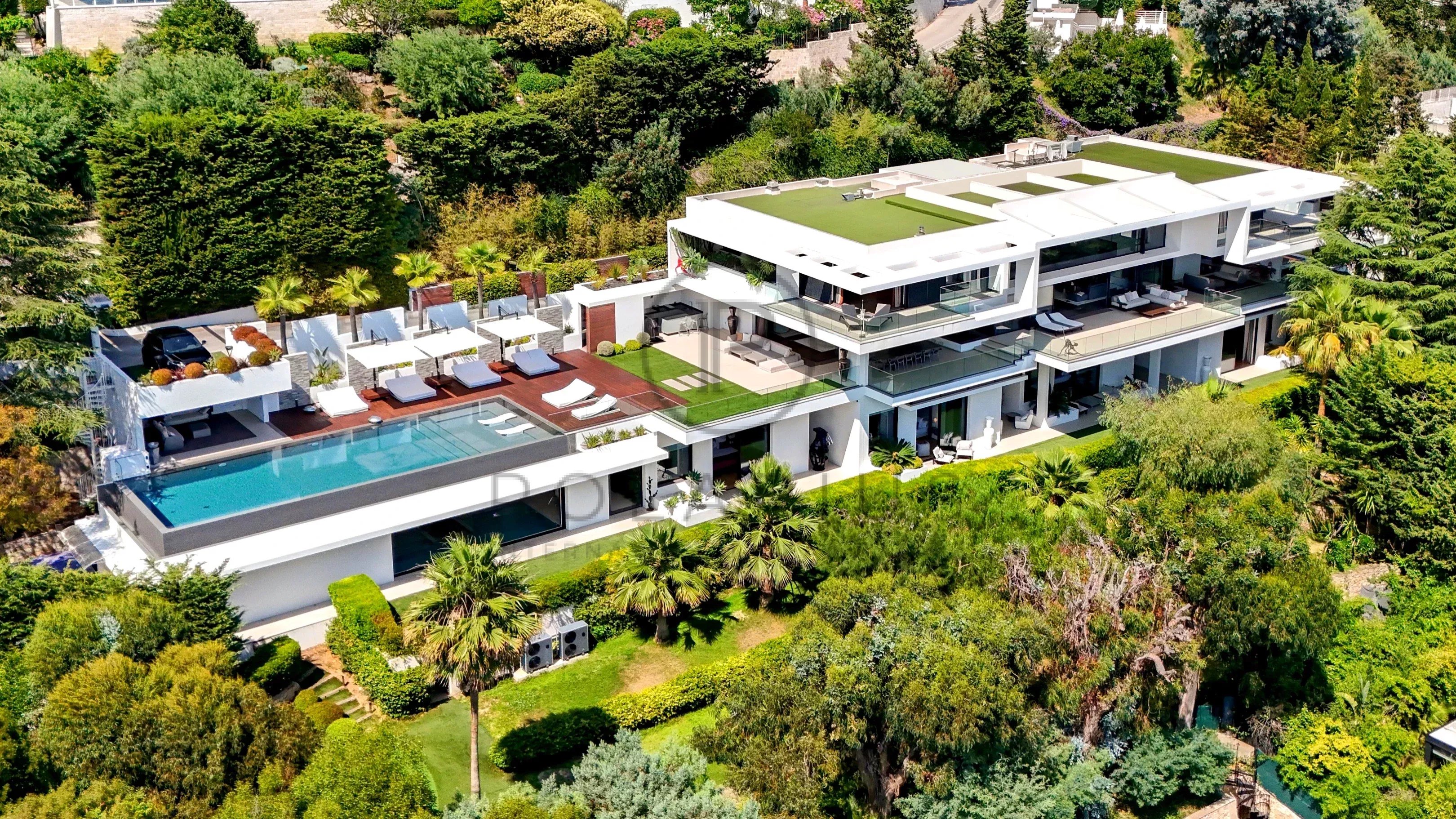 8 Bed, 8 Bath, HouseFor Sale, Cannes, Alpes-Maritimes