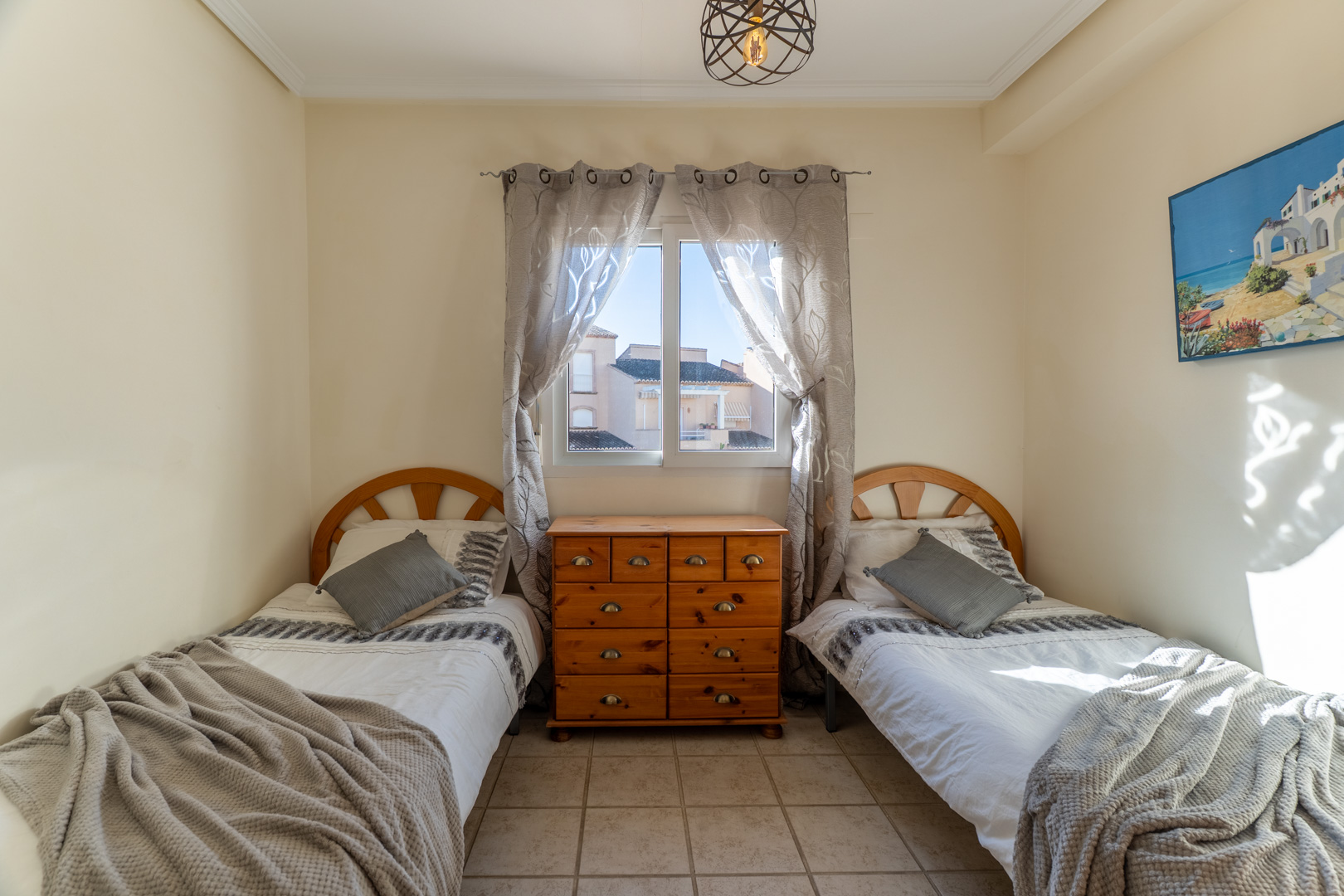 3 Bed, 2 Bath, HouseFor Sale