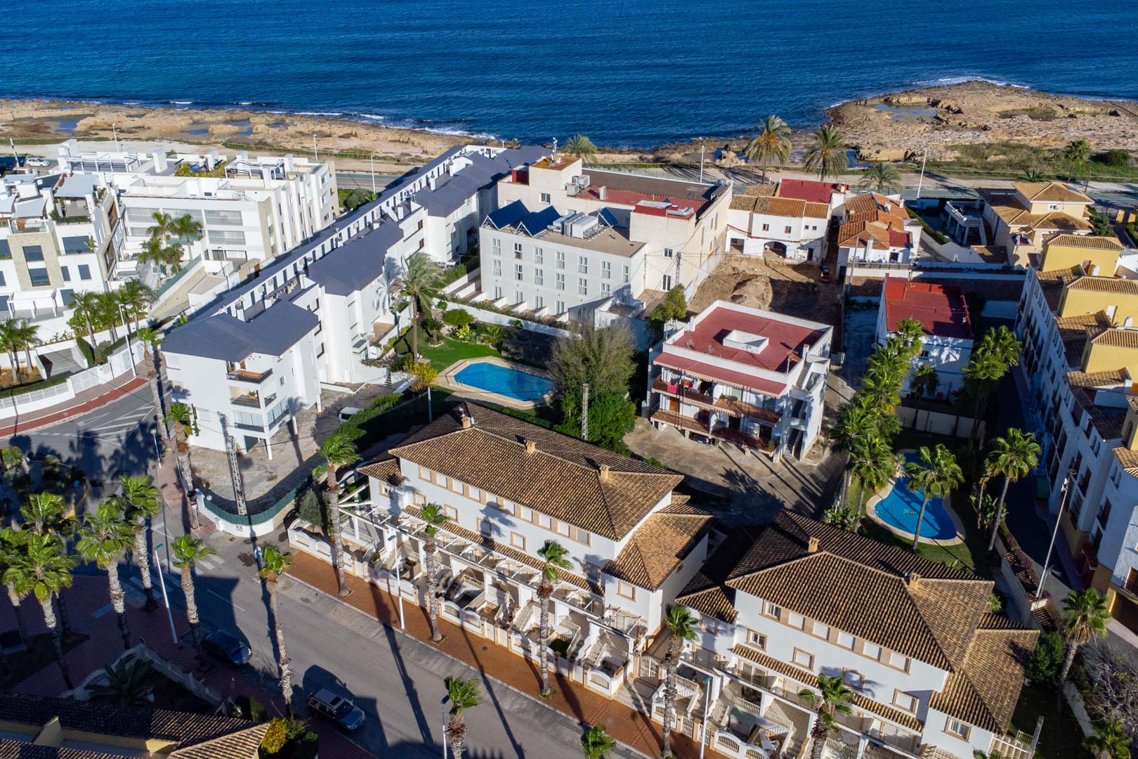 3 Bed, 2 Bath, HouseFor Sale