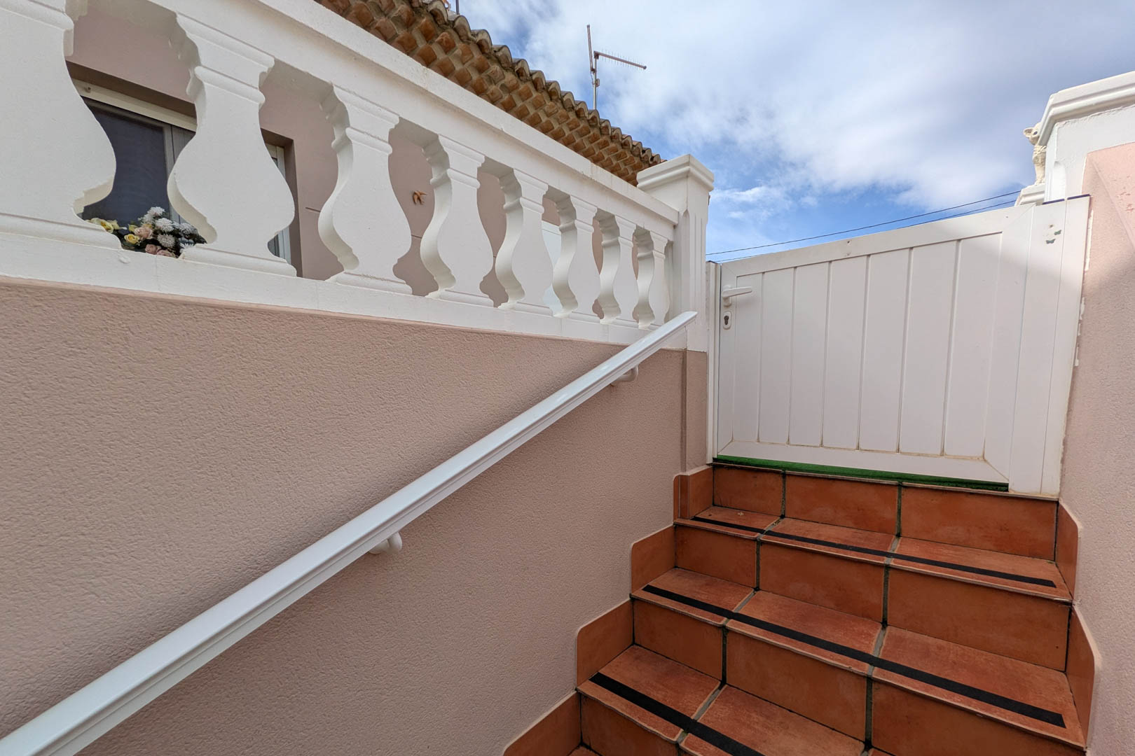 3 Bed, 1 Bath, ApartmentFor Sale, Benissa, Alicante
