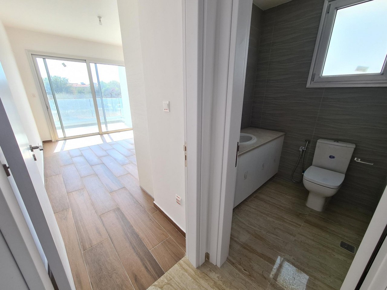 4 Bed, 3 Bath, HouseFor Sale, Universal, Paphos