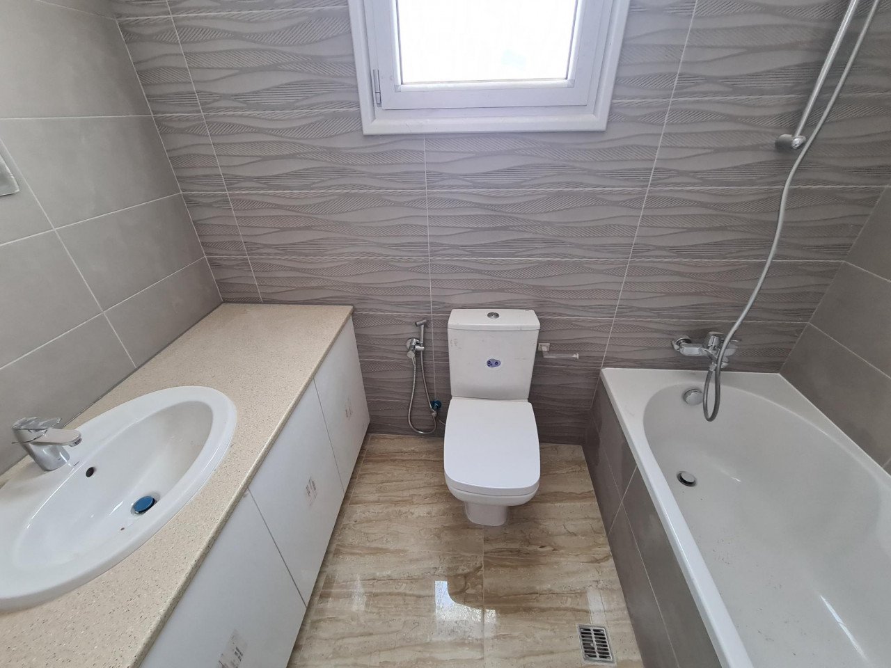 4 Bed, 3 Bath, HouseFor Sale, Universal, Paphos