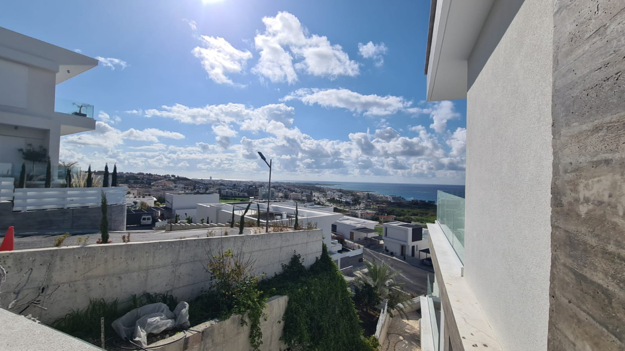 3 Bed, 2 Bath, HouseFor Sale, Chlorakas, Paphos