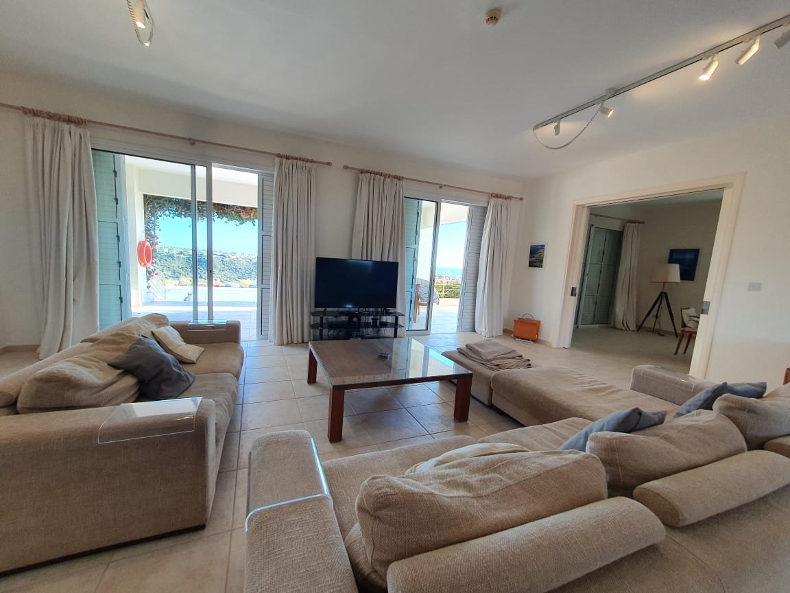 6 Bed, 6 Bath, HouseFor Sale, Secret Valley, Paphos