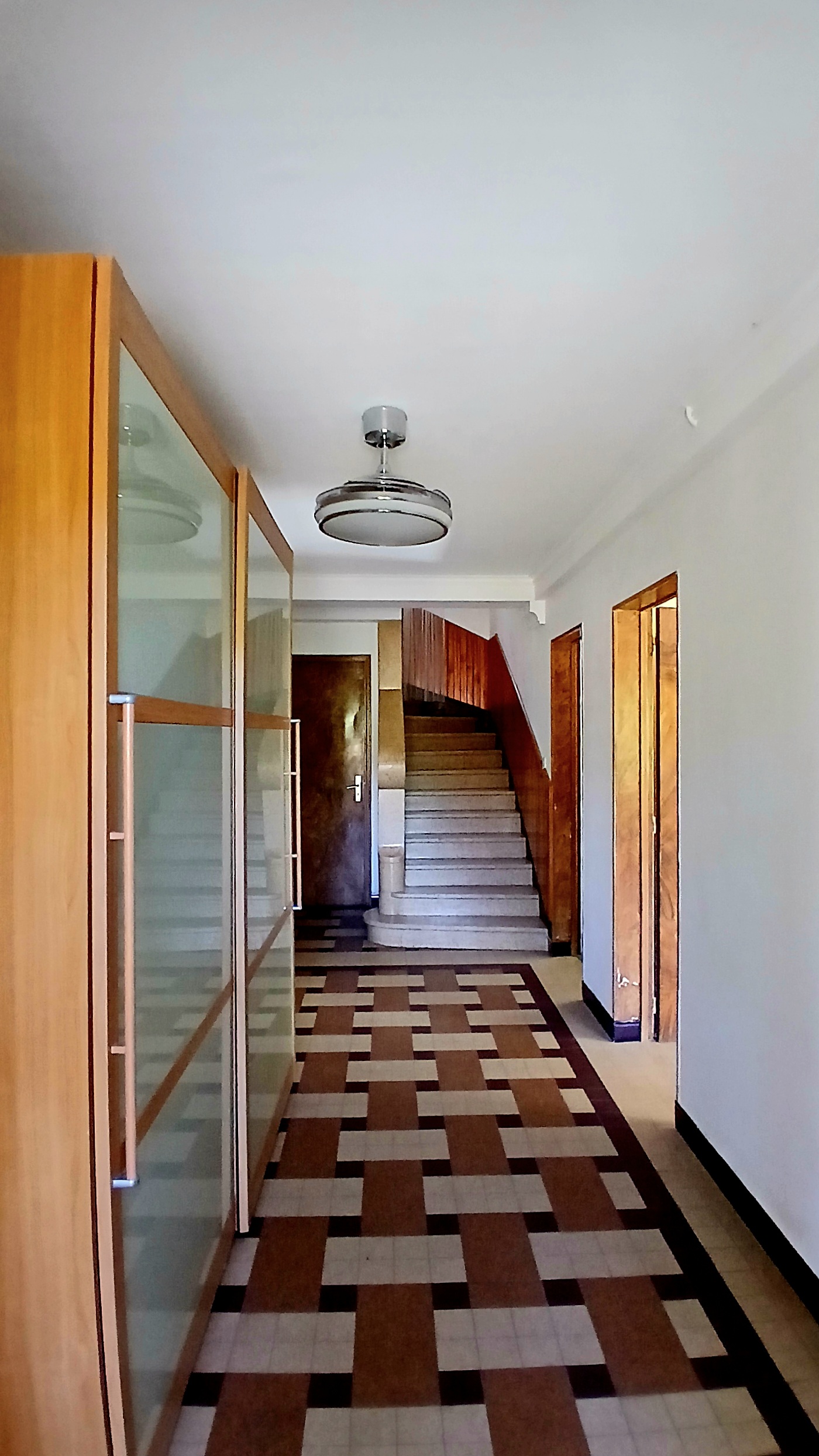 4 Bed, 1 Bath, HouseFor Sale, Limoux, Aude, Languedoc-Roussillon, 11300