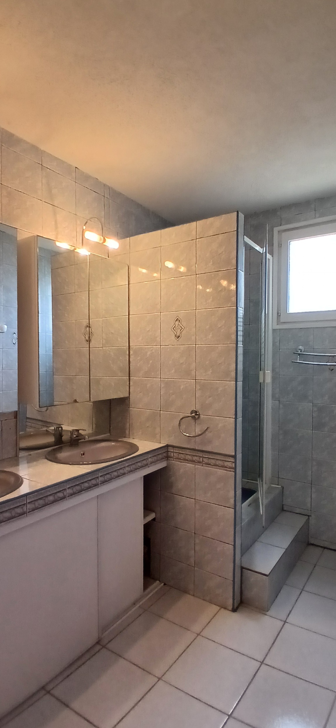 6 Bed, 2 Bath, HouseFor Sale, Cessenon Sur Orb, Herault, Languedoc-Roussillon, 34460