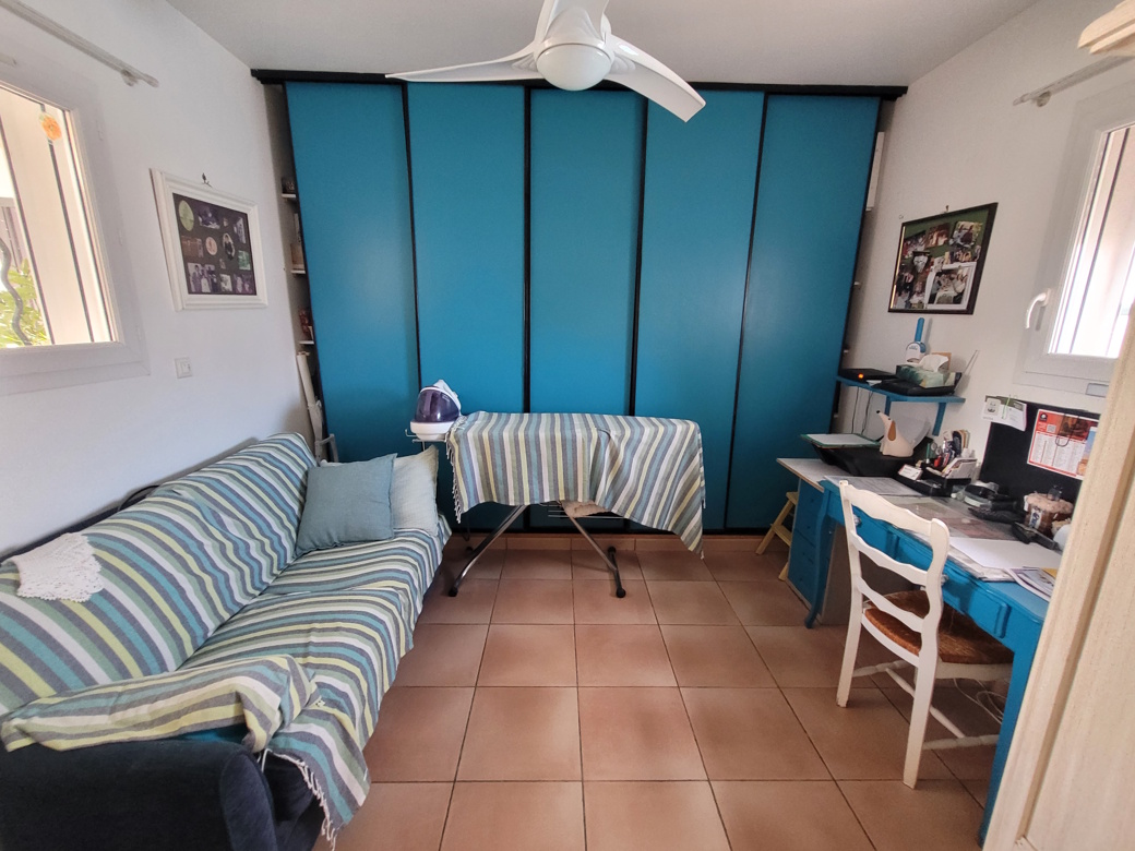 4 Bed, 2 Bath, HouseFor Sale, Autignac, Herault, Languedoc-Roussillon, 34480