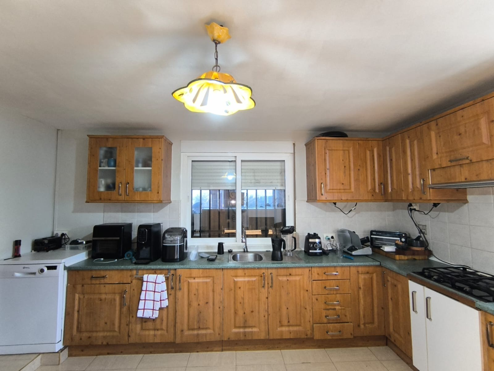 5 Bed, 3 Bath, HouseFor Sale, Villena, Alicante