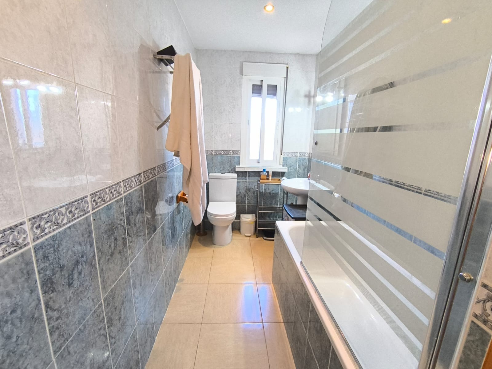 5 Bed, 3 Bath, HouseFor Sale, Villena, Alicante