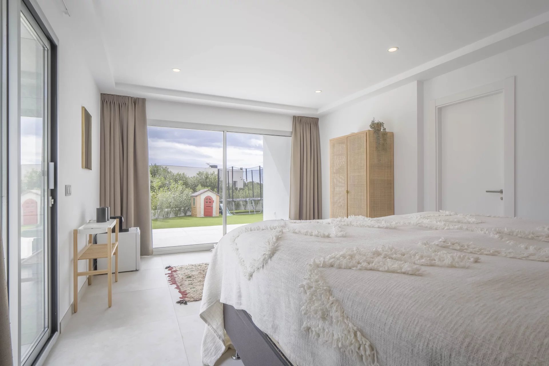 4 Bed, 3 Bath, HouseFor Sale, Benitachell, Alicante