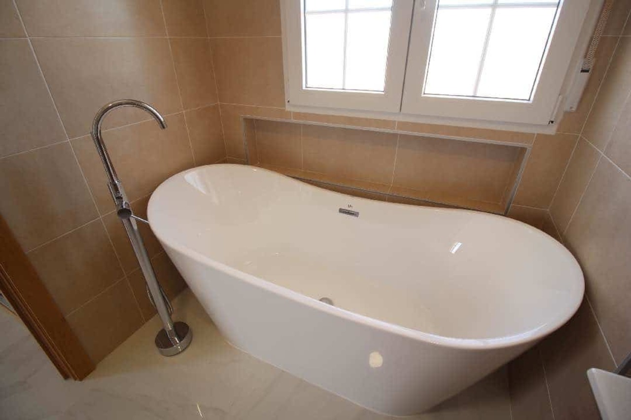 4 Bed, 3 Bath, HouseFor Sale, Pinoso, Alicante