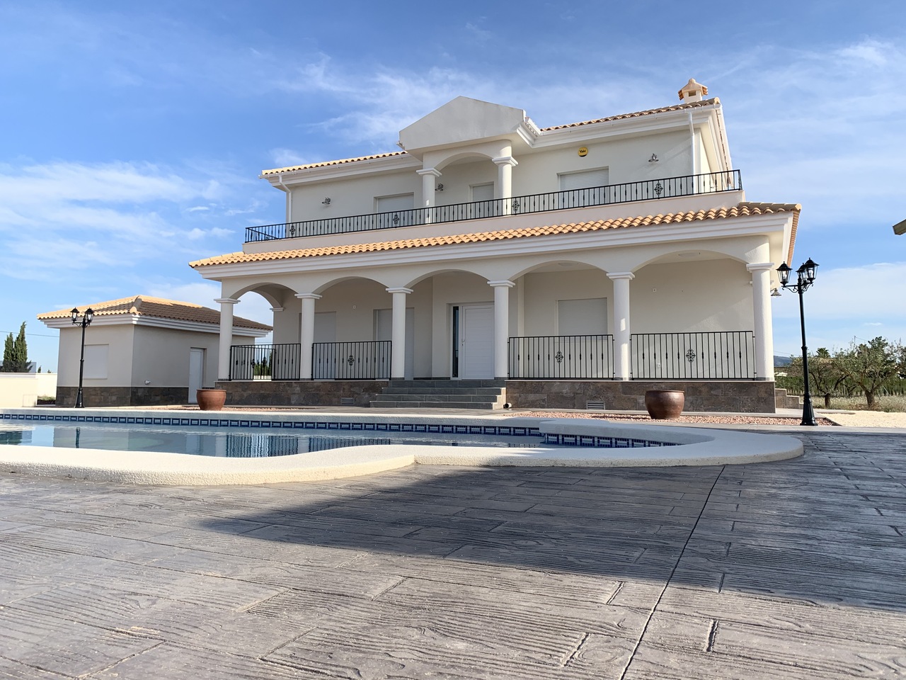 4 Bed, 3 Bath, HouseFor Sale, Pinoso, Alicante