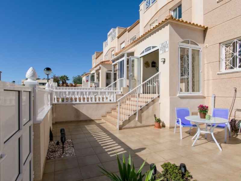 2 Bed, 2 Bath, HouseFor Sale, Torrevieja, Alicante