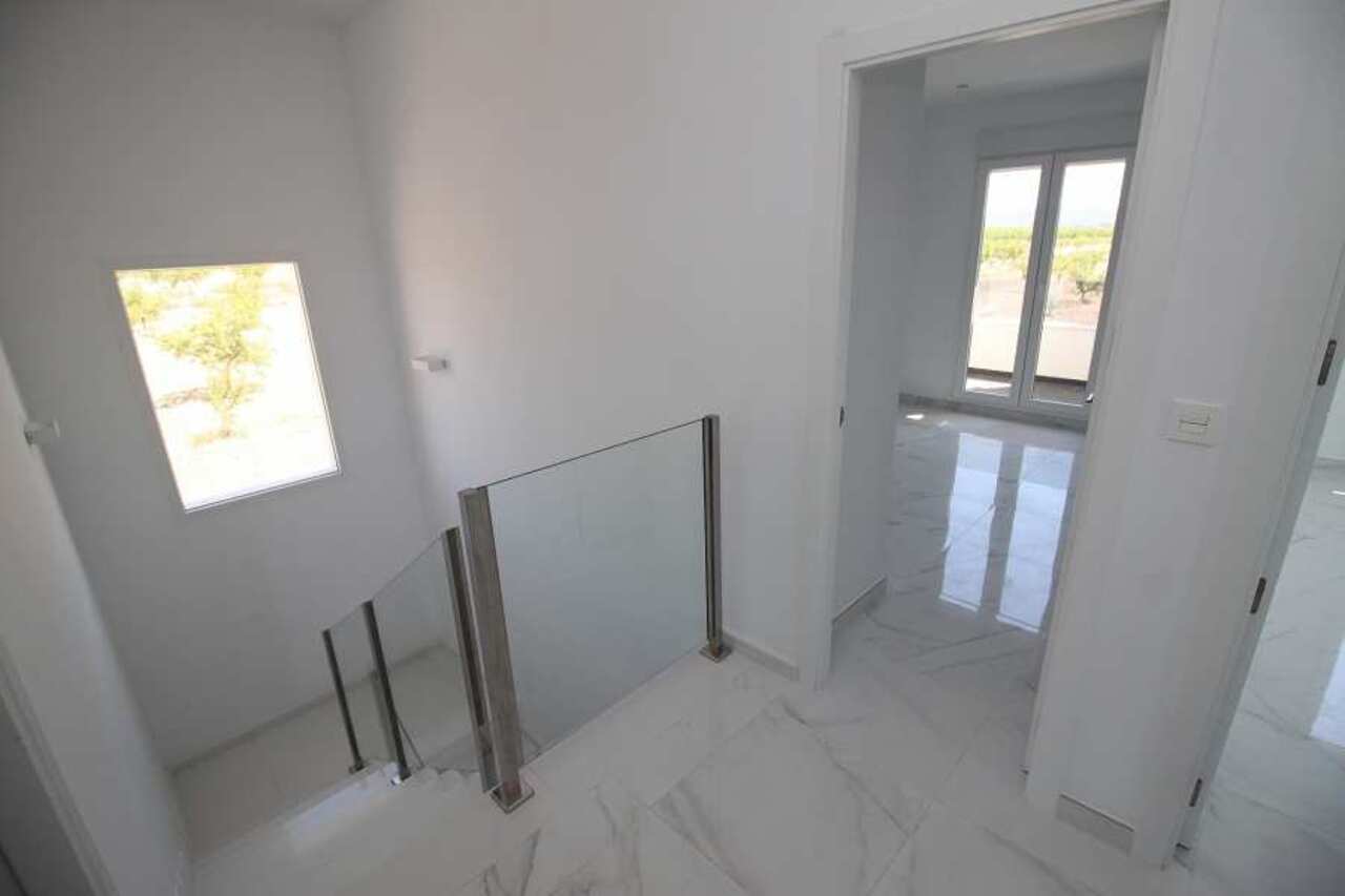 6 Bed, 4 Bath, HouseFor Sale, Pinoso, Alicante
