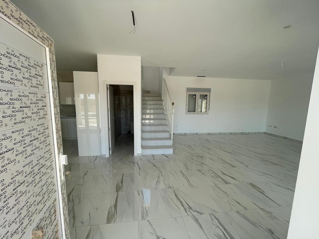 6 Bed, 4 Bath, HouseFor Sale, Pinoso, Alicante