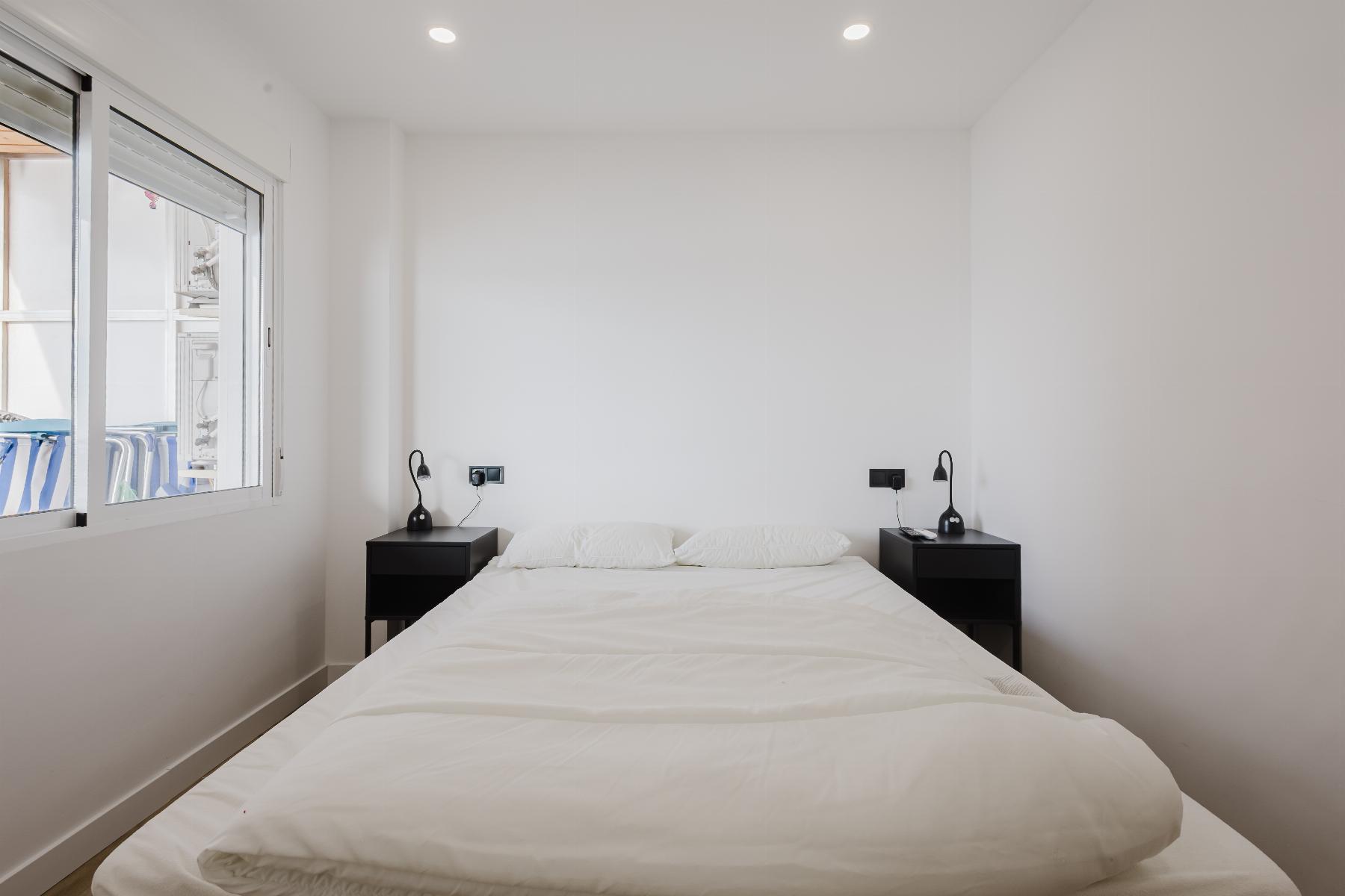 3 Bed, 2 Bath, ApartmentFor Sale, Torrevieja, Alicante