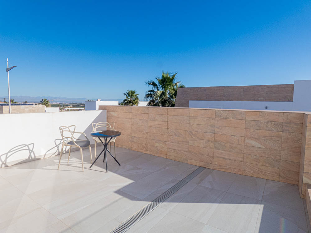 3 Bed, 2 Bath, HouseFor Sale, Algorfa, Alicante