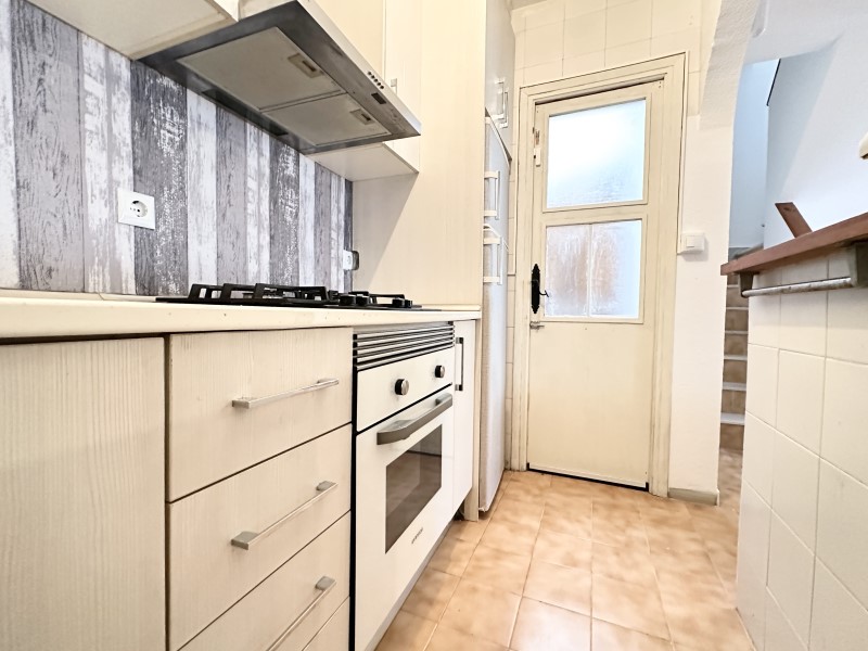 2 Bed, 1 Bath, HouseFor Sale, Torrevieja, Alicante