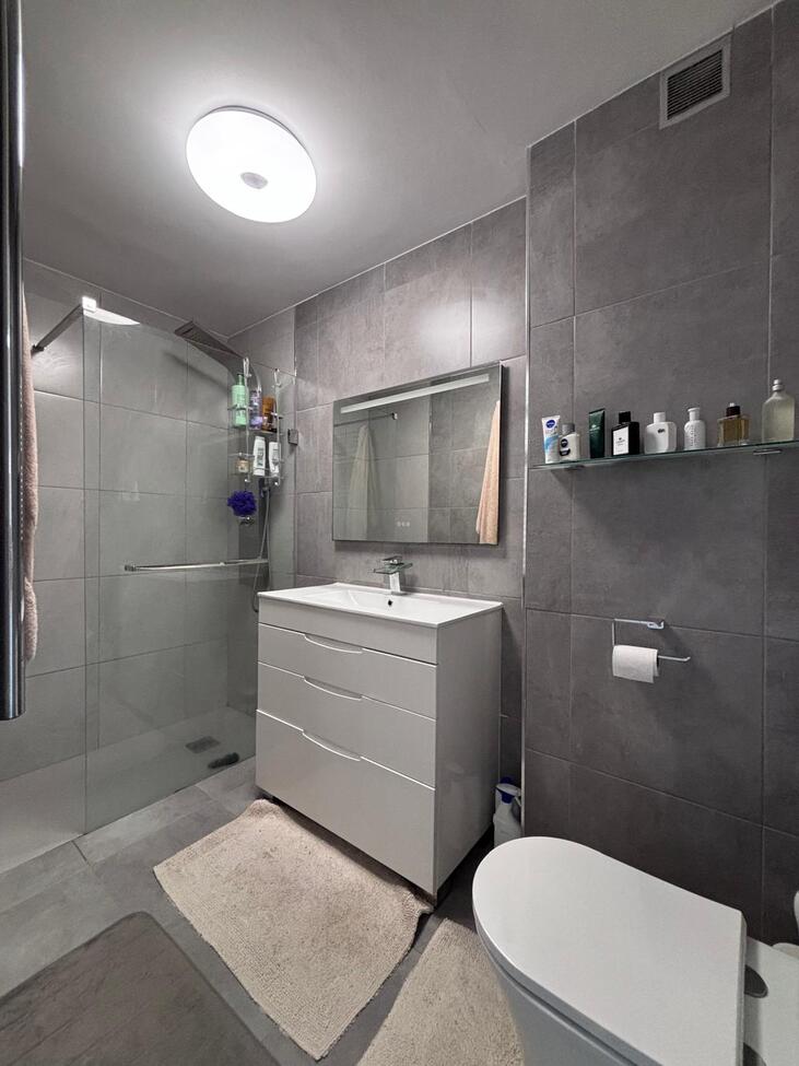 2 Bed, 1 Bath, ApartmentFor Sale, Villamartin, Alicante