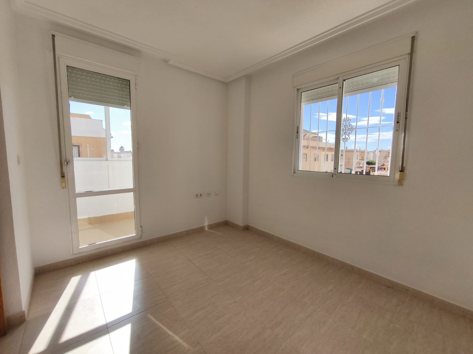3 Bed, 2 Bath, HouseFor Sale, Rojales, Alicante