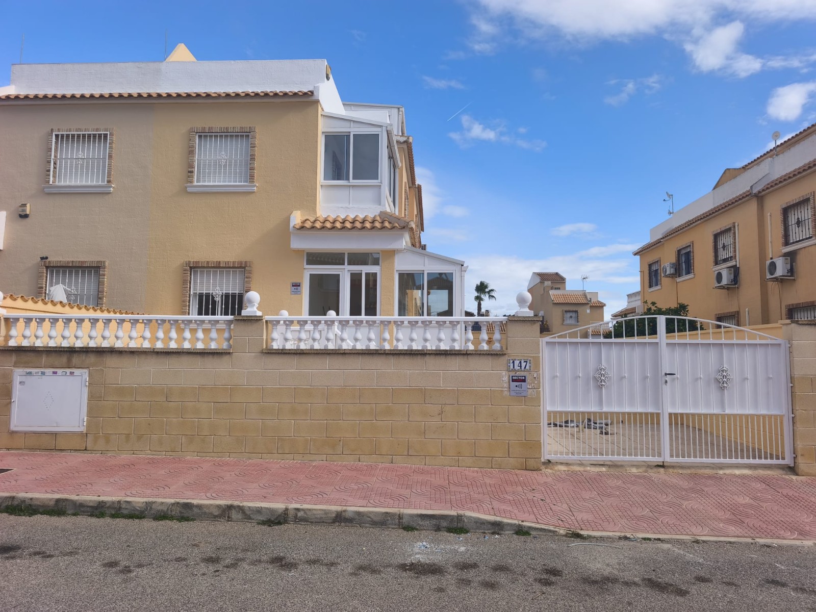 3 Bed, 2 Bath, HouseFor Sale, Rojales, Alicante