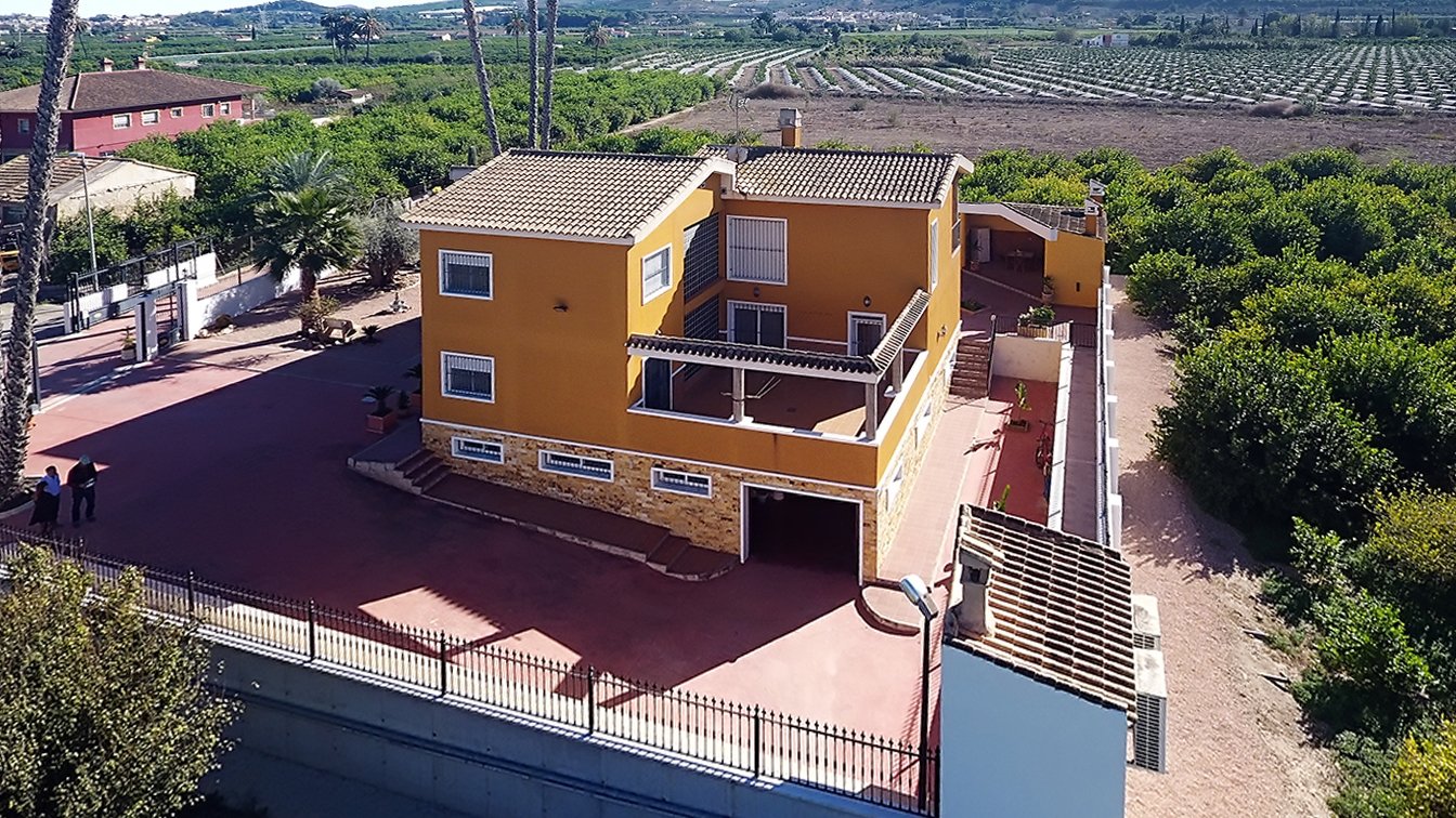 5 Bed, 4 Bath, HouseFor Sale, Orihuela, Alicante